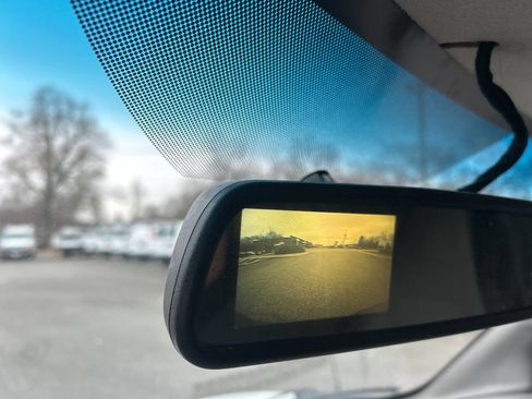 Used 2020 Chevrolet Express 2500 w/ Driver Convenience Package image 14