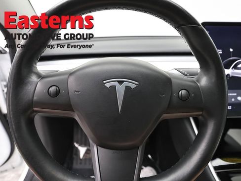 Used 2018 Tesla Model 3 Long Range AWD/4WD image 10