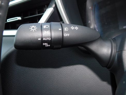 Used 2024 Toyota Corolla XSE FWD image 30