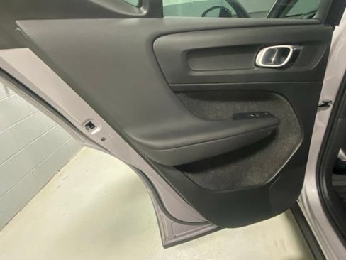 Used 2026 Volvo XC40 B5 Plus AWD/4WD image 8