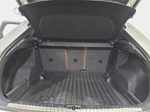 Certified 2025 Audi Q3 2.0T Premium Plus w/ Premium Plus Package image 14