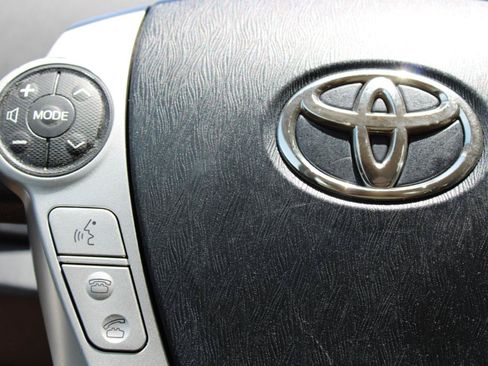 Used 2013 Toyota Prius Three FWD image 19