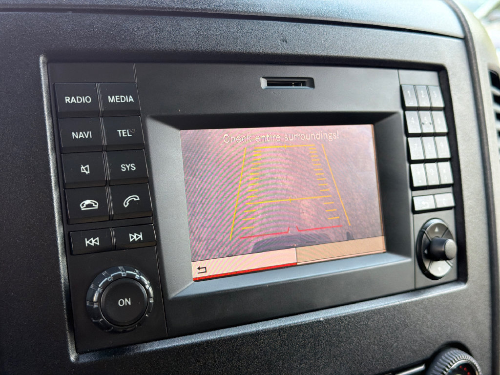 Used 2015 Mercedes-Benz Sprinter 2500 image 26