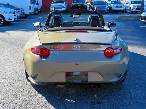 Used 2023 MAZDA MX-5 Miata Club w/ Brembo/BBS Recaro Package image 14