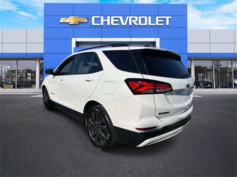 Certified 2023 Chevrolet Equinox RS w/ RS Leather Package image 6