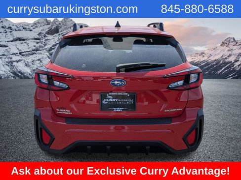 Used 2024 Subaru Crosstrek 2.0i Premium image 4