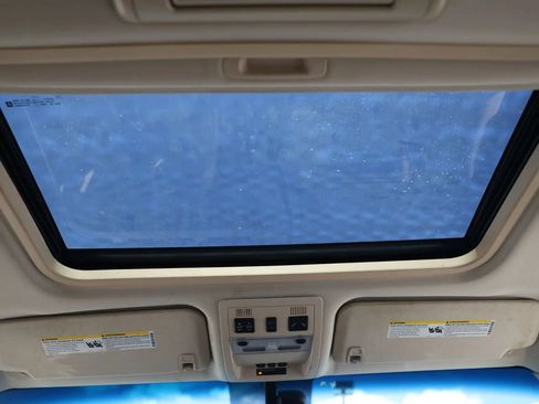 Used 2007 Cadillac Escalade ESV AWD w/ Information Package image 14