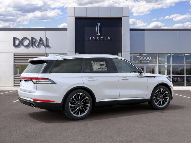 New 2027 Lincoln Aviator Reserve RWD image 6