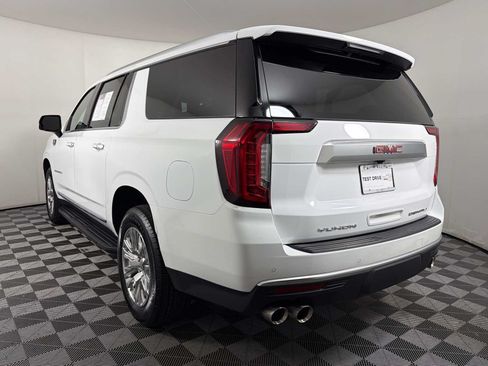 Used 2024 GMC Yukon XL Denali RWD image 4