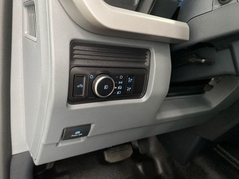 New 2026 Ford F250 XL w/ 360-Degree Camera Package AWD/4WD image 17