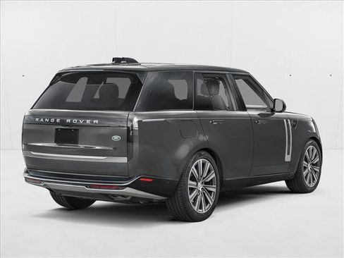 New 2025 Land Rover Range Rover Long Wheelbase SE image 2