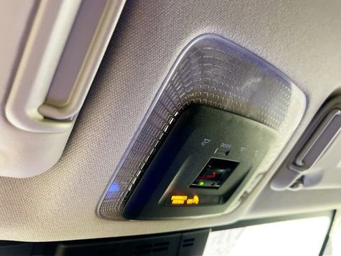 New 2026 Toyota Prius Plug-In Hybrid image 18