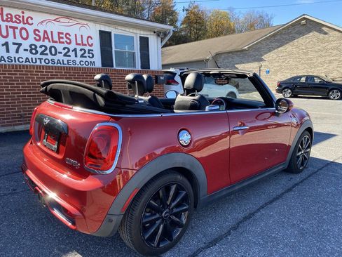 Used 2016 MINI Cooper S image 13