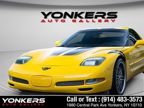 Used 2003 Chevrolet Corvette Z06 w/ Memory Package, 3 Drivers image 6