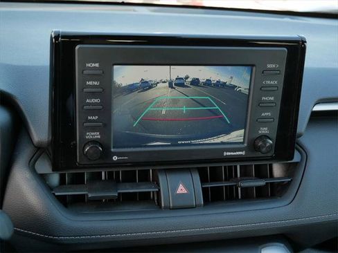 Certified 2021 Toyota RAV4 XLE AWD/4WD image 22