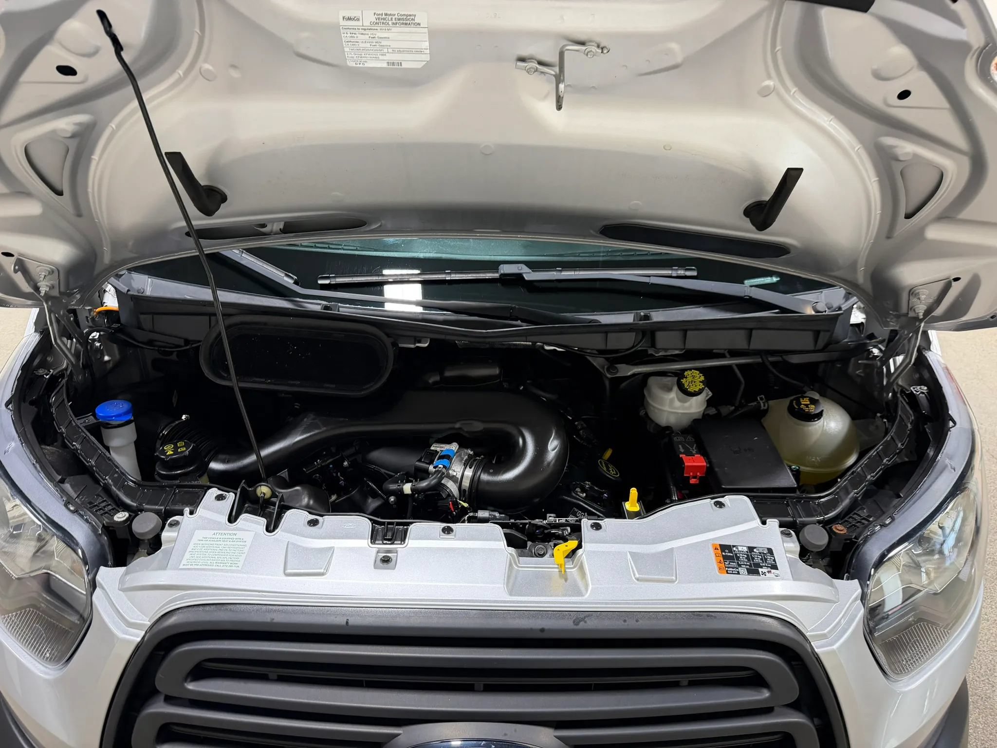 Used 2019 Ford Transit 250 148 Medium Roof RWD image 64