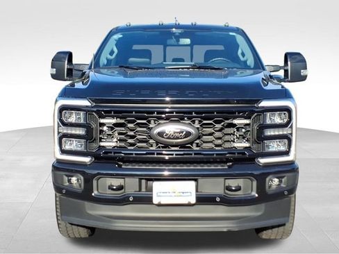 Used 2025 Ford F350 Lariat w/ Lariat Ultimate Package AWD/4WD image 14