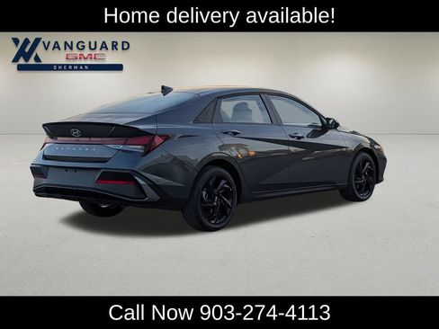 Used 2026 Hyundai Elantra Sport FWD image 9