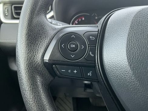 Used 2024 Toyota RAV4 XLE image 18