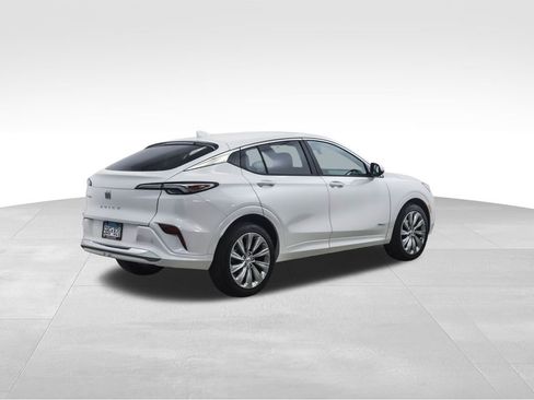 Used 2025 Buick Envista Avenir image 5