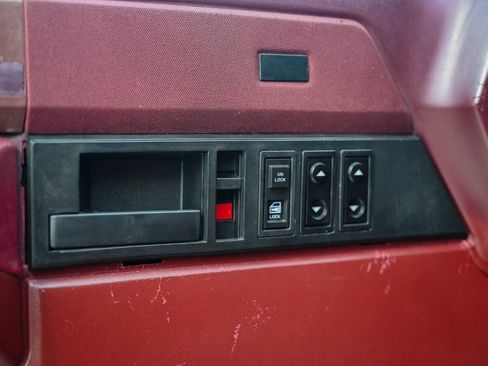 Used 1989 Chevrolet Silverado 1500 4x4 Regular Cab image 65