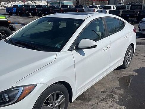 Used 2018 Hyundai Elantra Value Edition image 4