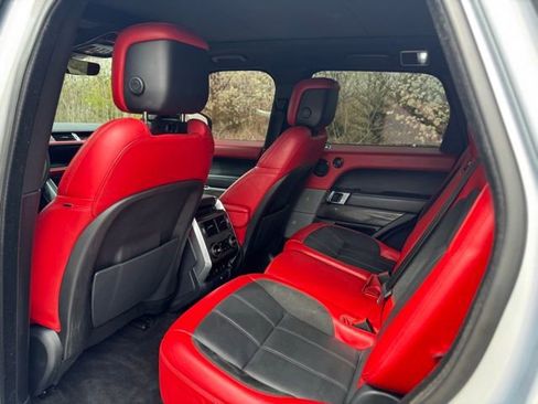 Used 2022 Land Rover Range Rover Sport HST image 14