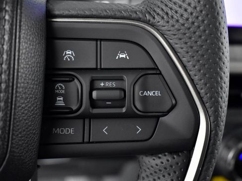 New 2025 Toyota Tacoma Trailhunter image 38