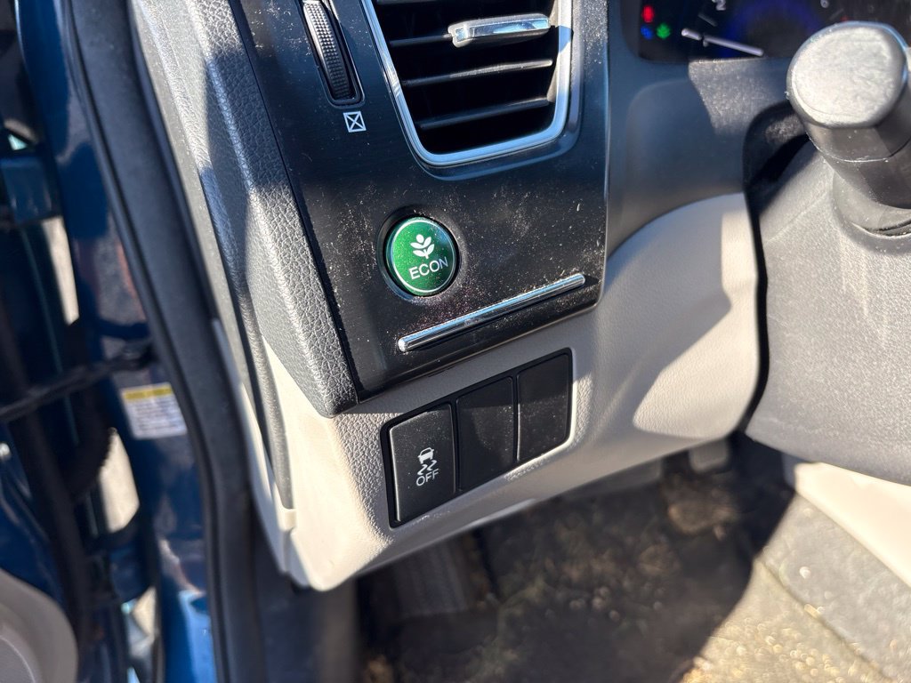 Used 2013 Honda Civic LX image 15