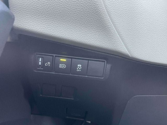 Certified 2026 Toyota Corolla Cross L AWD/4WD image 21