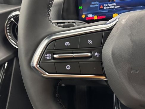 New 2026 Chevrolet Equinox LT w/ Convenience Package II image 12