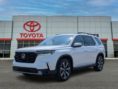 Used 2025 Honda Pilot Elite