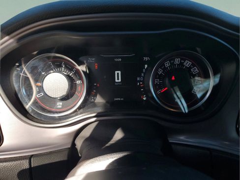 Certified 2023 Dodge Challenger SXT image 28