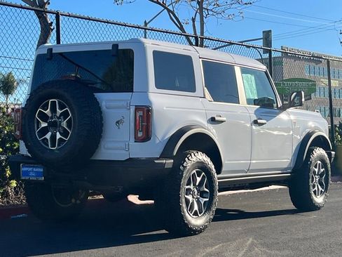 Used 2025 Ford Bronco Badlands image 5