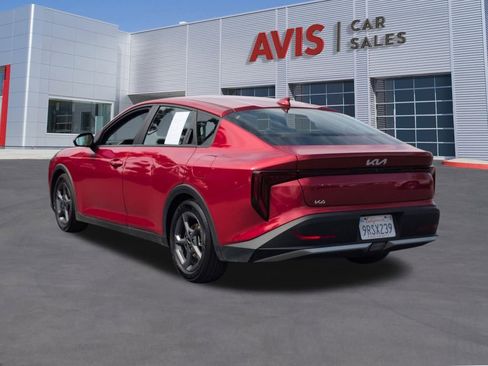 Used 2025 Kia K4 LXS image 9