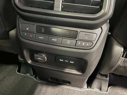 New 2026 Honda Ridgeline Black Edition image 26