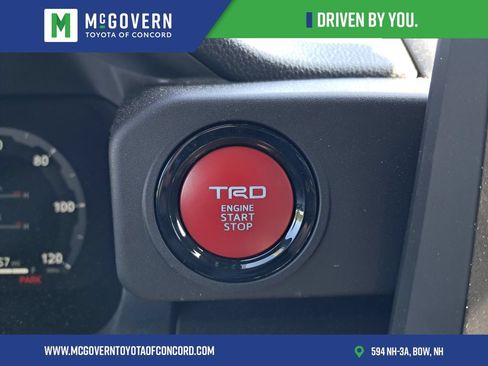 Used 2025 Toyota Tacoma TRD Off-Road AWD/4WD image 24