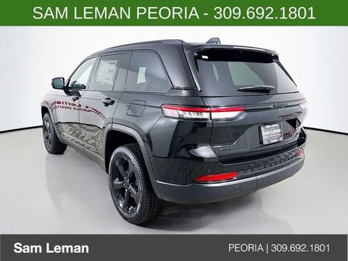 New 2025 Jeep Grand Cherokee Limited w/ Black Appearance Package AWD/4WD image 5