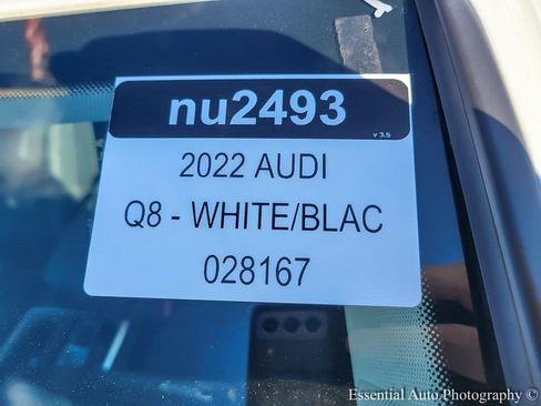 Used 2022 Audi Q8 Premium Plus image 24