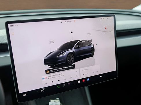 Used 2025 Tesla Model 3 Long Range image 14