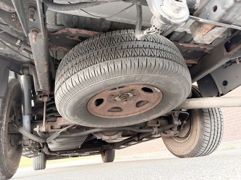 Used 2006 Chevrolet Suburban LS w/ Smart Select Package image 20