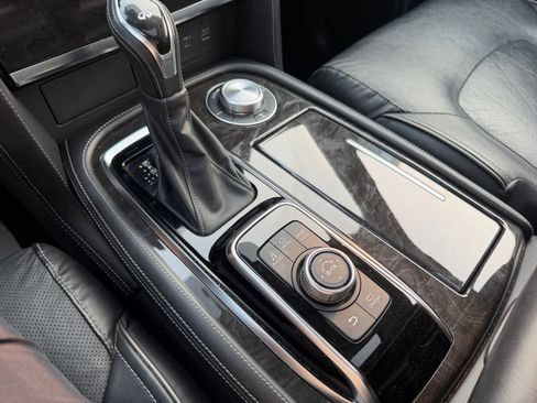 Used 2024 INFINITI QX80 Luxe AWD/4WD image 25
