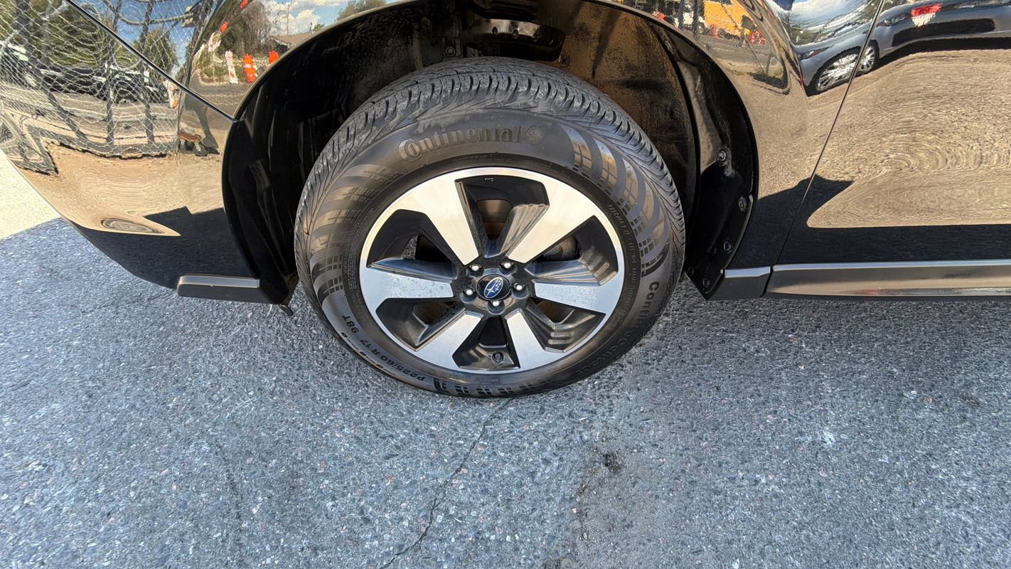 Used 2017 Subaru Forester 2.5i w/ Alloy Wheel Package AWD/4WD image 22