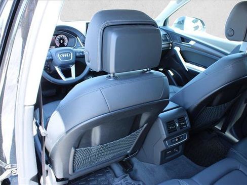 Used 2022 Audi Q5 2.0T Premium Plus w/ Premium Plus Package AWD/4WD image 30