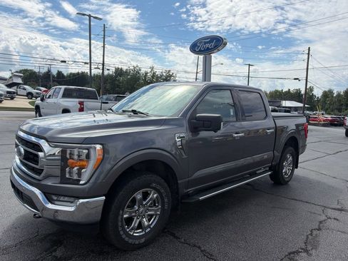 Used 2022 Ford F150 XLT w/ Equipment Group 302A High AWD/4WD image 4