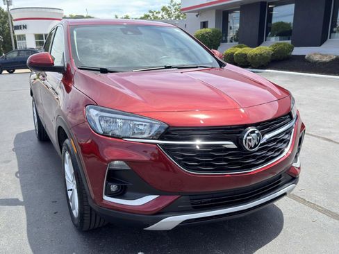 Used 2023 Buick Encore GX Preferred w/ Cold Weather Comfort Package AWD/4WD image 4