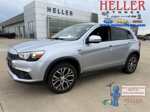 Used 2017 Mitsubishi Outlander Sport ES FWD image 1