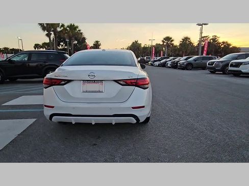 Used 2021 Nissan Sentra SV image 31