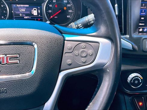Used 2020 GMC Terrain SLE FWD image 24