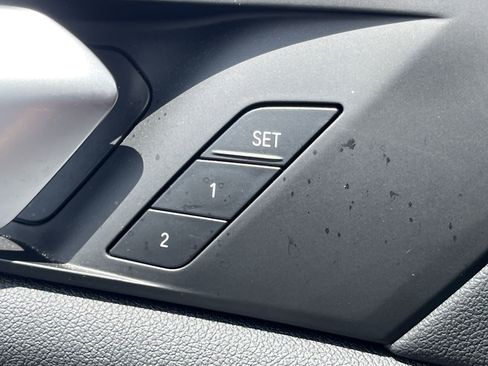 Used 2020 BMW X5 sDrive40i w/ Premium Package image 19